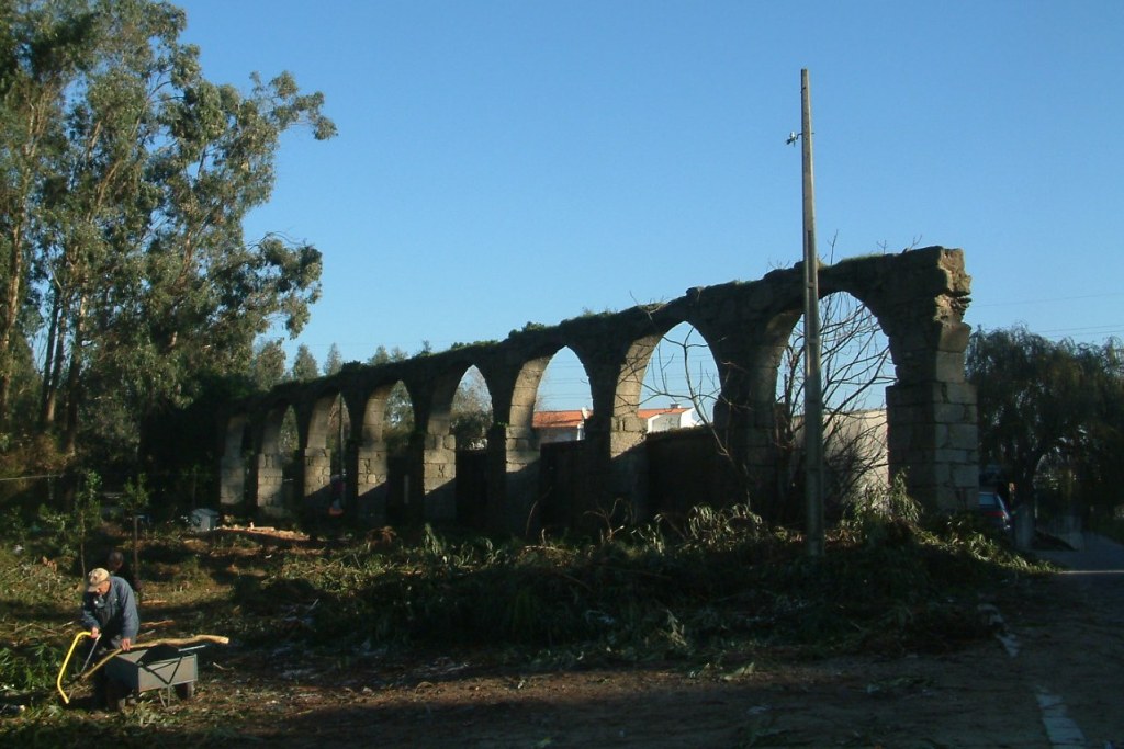 Aqueduto de Santa Clara é Para Recuperar em Argivai
