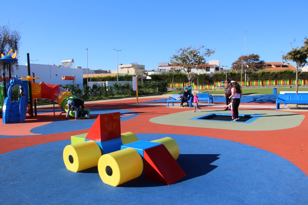 Parque Infantil 100% Inclusivo pela Segunda Vez Vandalizado