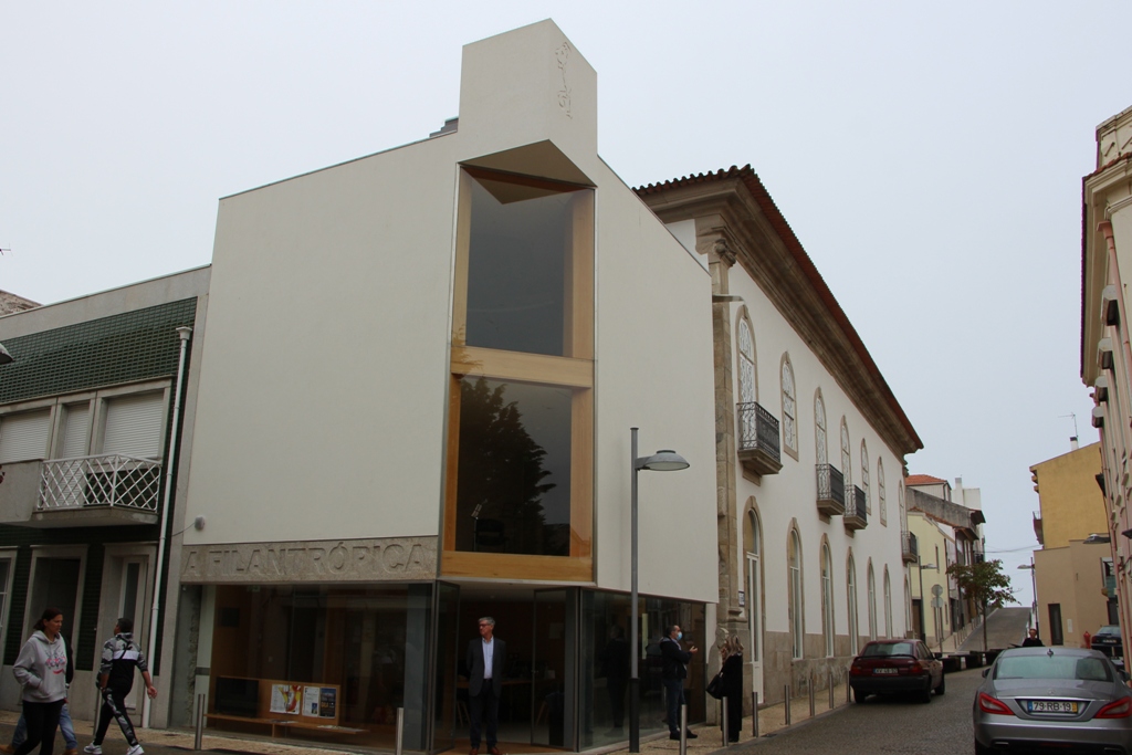 “Uma Casa Portuguesa’ na Filantrópica