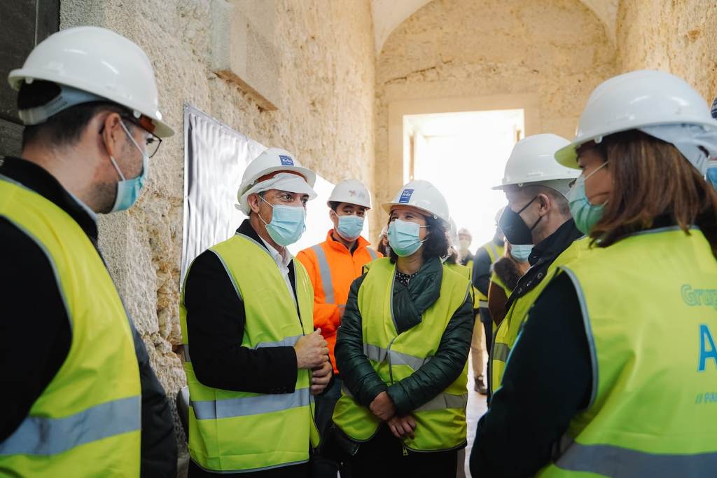 Secretária de Estado Visitar Obras do Mosteiro de Santa Clara