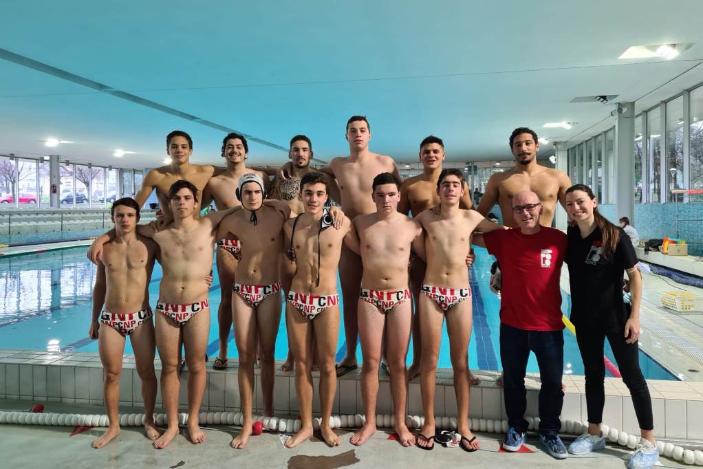 Sub20 do Naval Povoense Lideram Nacional de Pólo Aquático