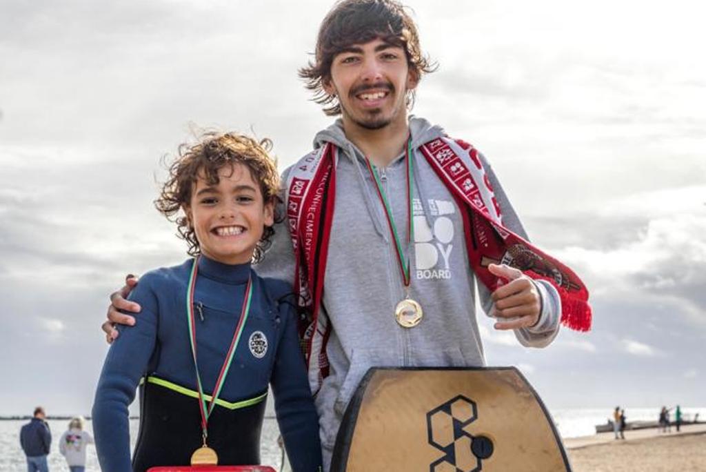 Vicente Campos e Eduardo Macedo são campeões de Bodyboard