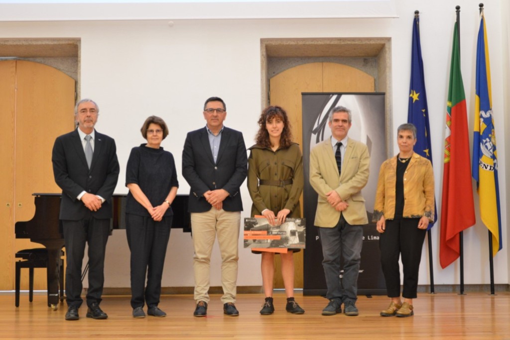 Município distinguiu melhores alunos de Belas Artes e Arquitectura