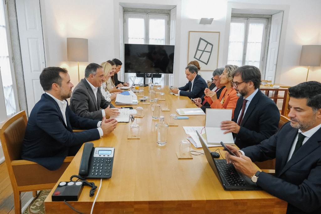 Vítor Costa Recebe Ministra da Coesão Territorial