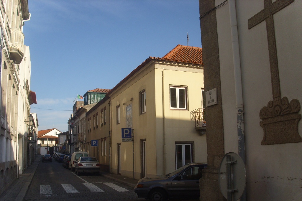 Viaturas Voltam a Circular nas Ruas da Igreja e do Pinheiro no Bairro da Matriz