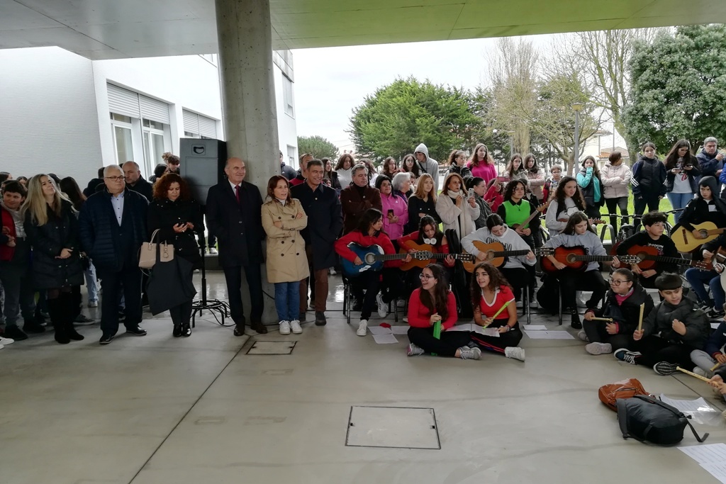 Para o Lions Clube da Póvoa de Varzim “O Mar começa aqui…”