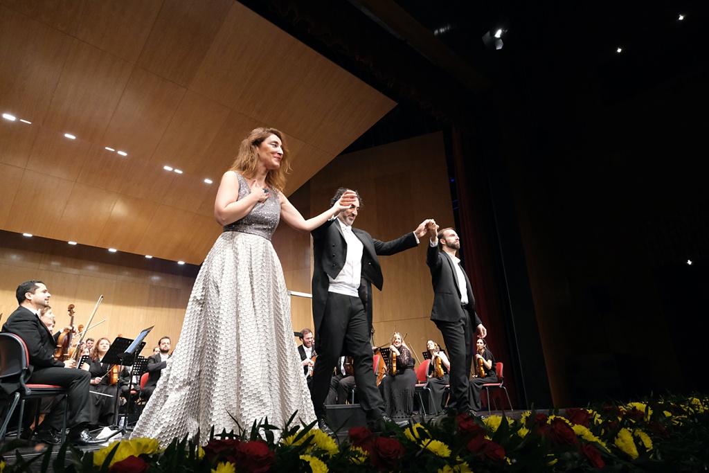 Gala de Ópera Celebrou o Novo Ano