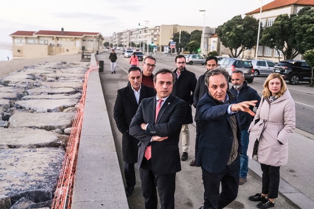 Membro do Governo Visita Obras na marginal de Vila do Conde e Árvore