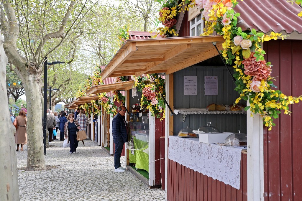 Mercado de Páscoa de Portas Abertas nos Jardins Júlio Graça