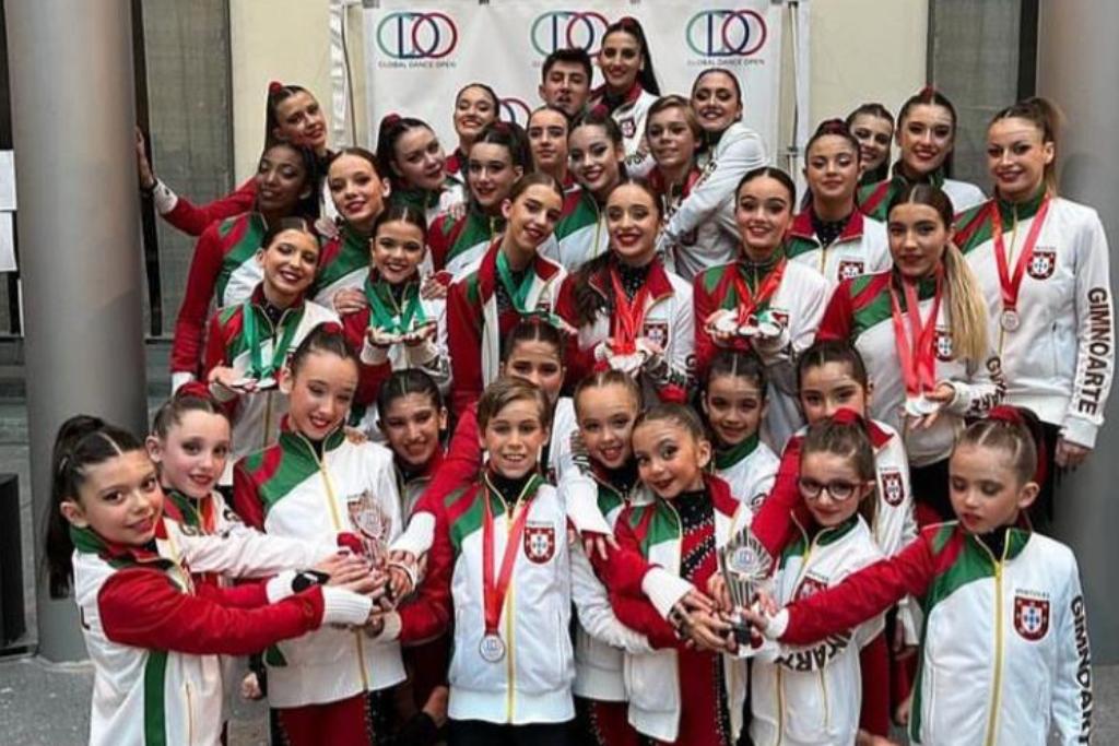 Gimnoarte de Ouro Prata e Bronze a Caminho do Mundial Dance Open