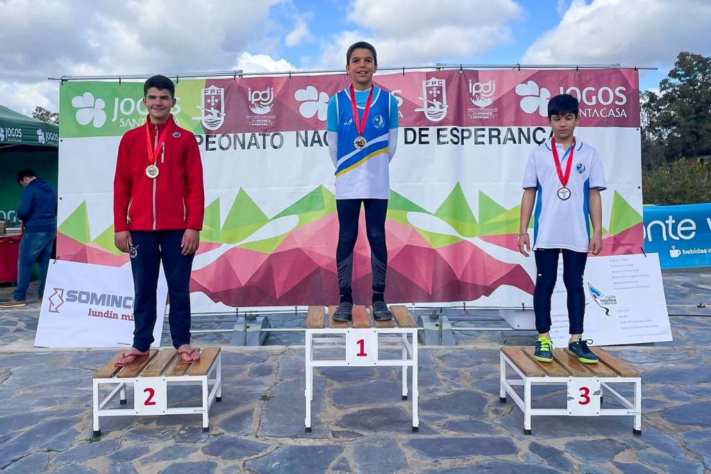 Poveiro Alexandre Neves de Prata em K1 Infantil B