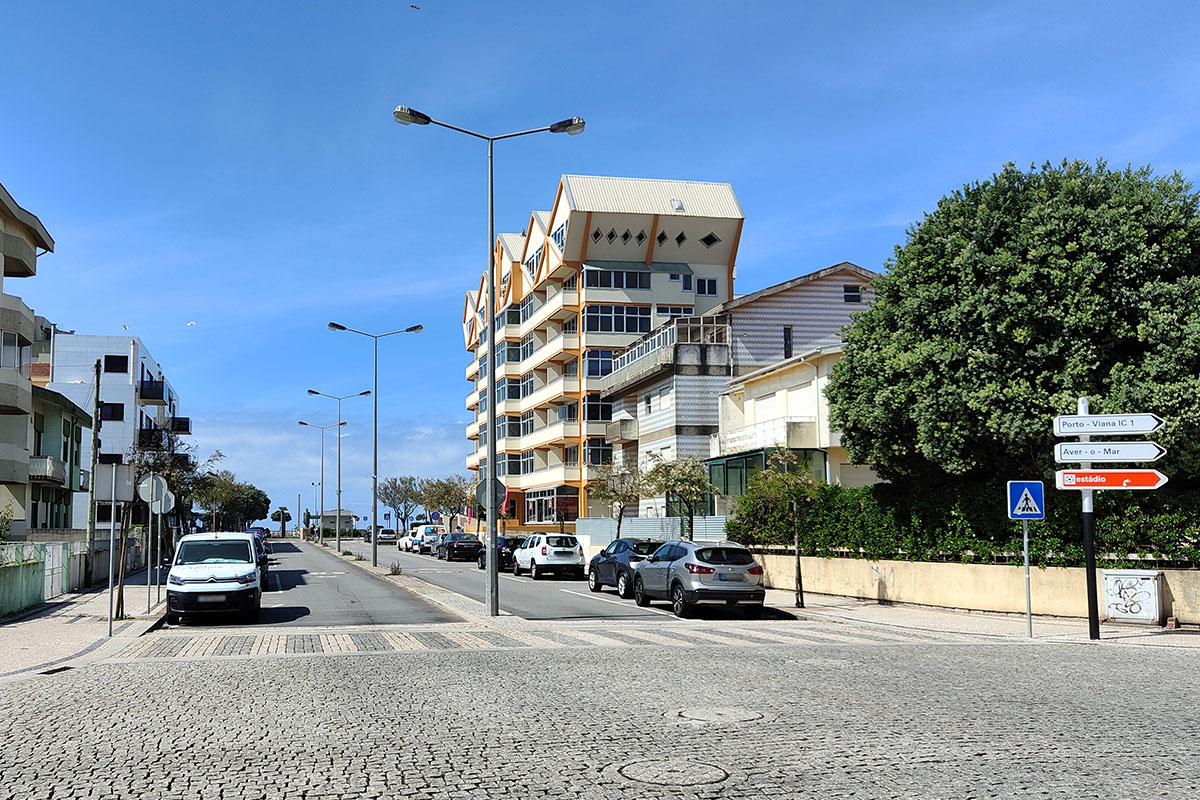 Verão com Taxas de Estacionamento na Avenida Santos Graça