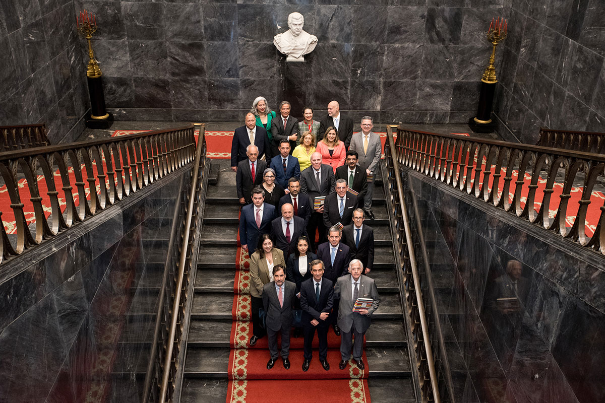 IPDAL e Embaixadores da América Latina Recebidos na Câmara do Porto