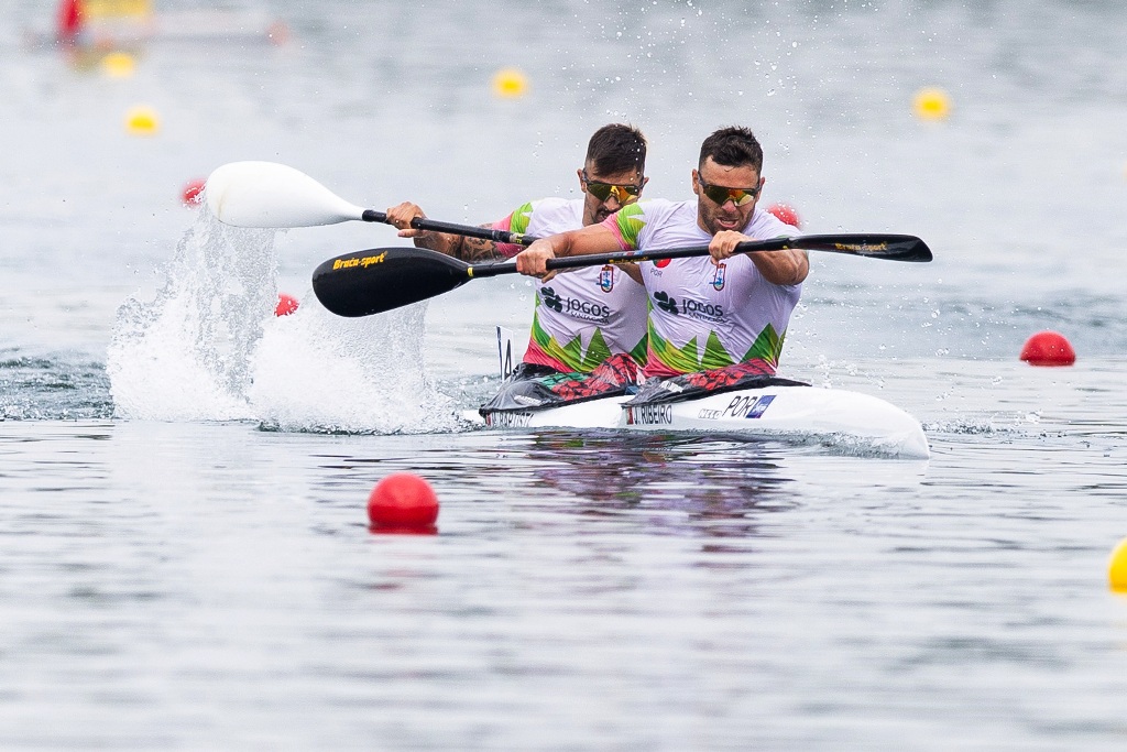 O Vilacondense Messias Baptista é Campeão Mundial de Canoagem