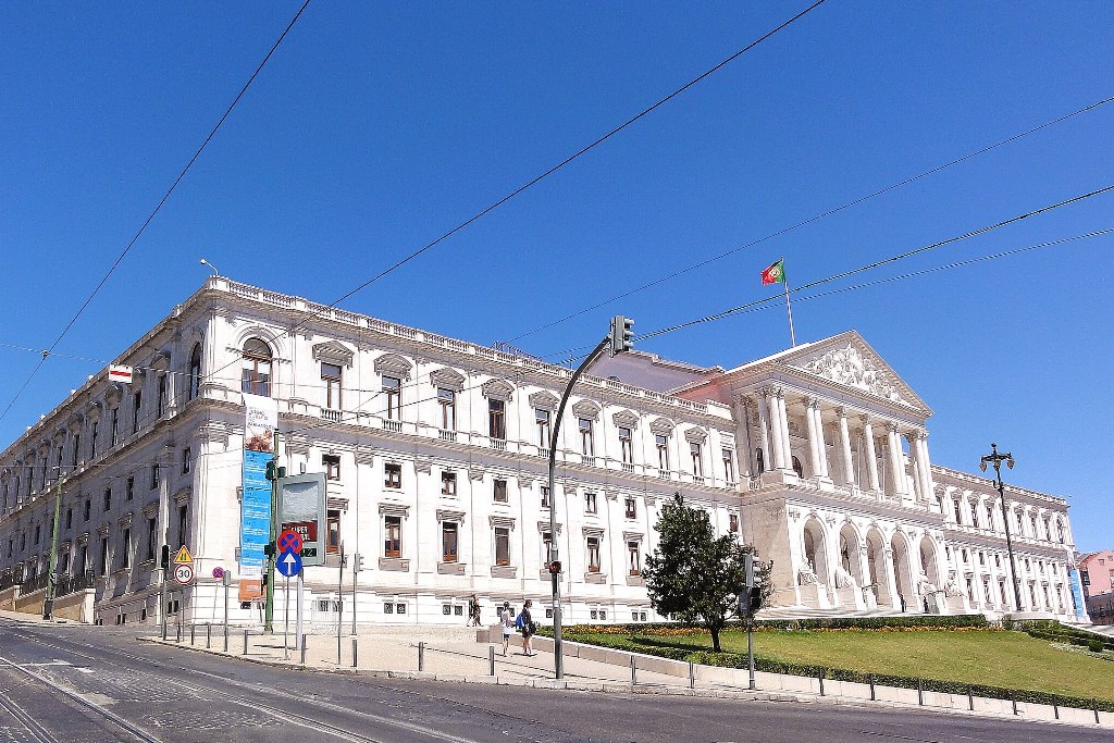 Camisola Poveira Mostra-se no Palácio de São Bento