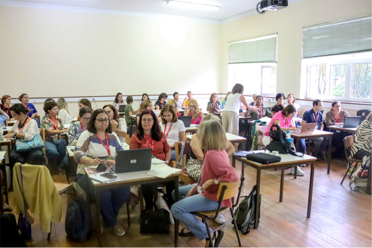 Escola Secundária Eça de Queirós Promove Seminário