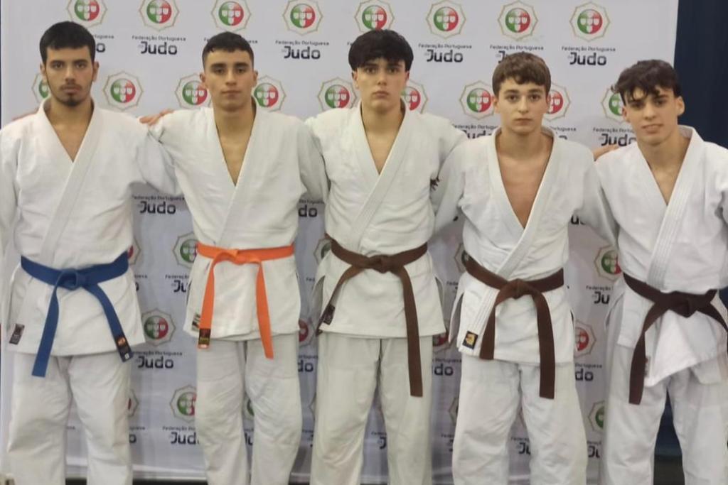 Judo Clube da Póvoa entre as 9 melhores equipas do Nacional