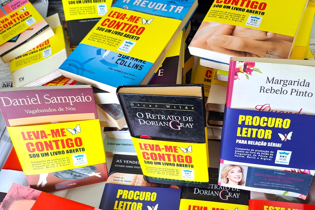 Porque Ler faz Bem a Junta da Póvoa Distribui Livros Pela Cidade