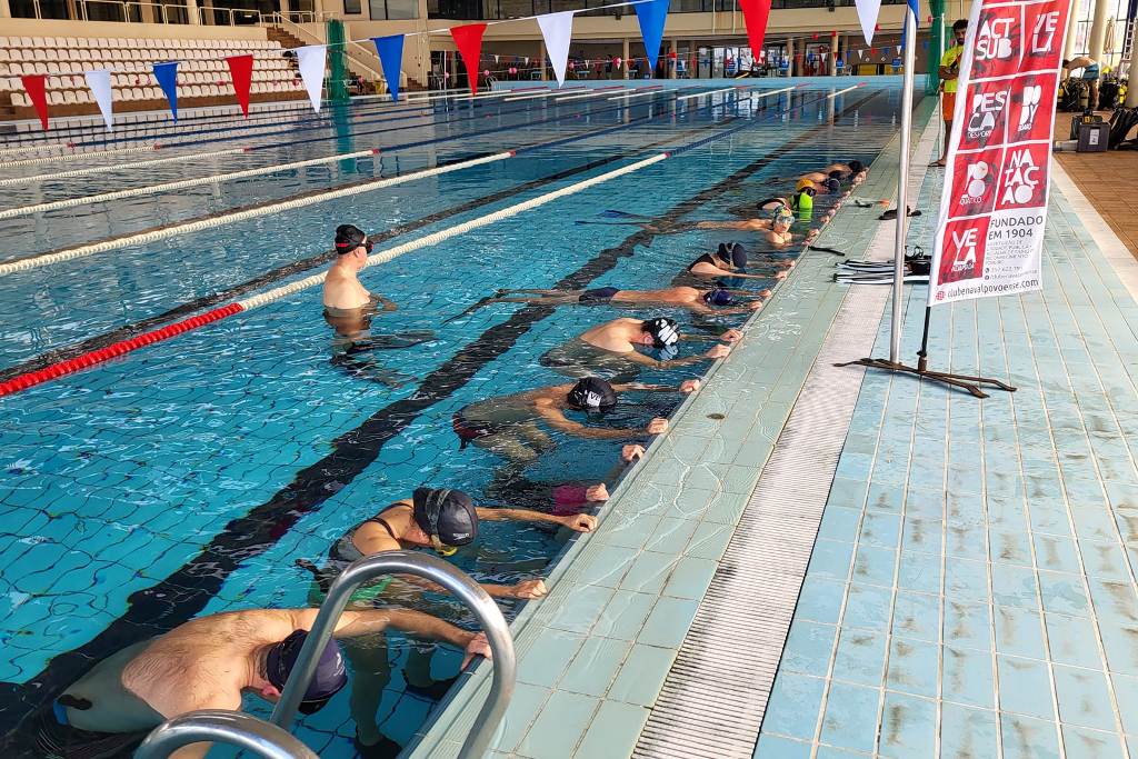 Actividades Subaquáticas do Naval em Crescendo