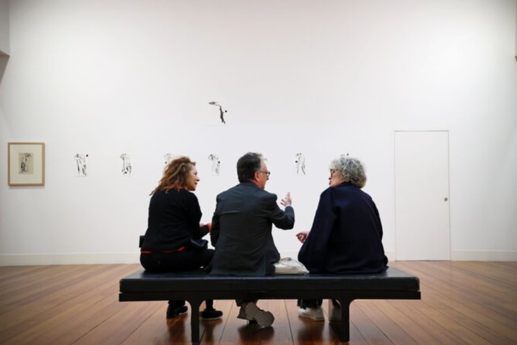 Dois Artistas em “Diálogos” na Galeria Julio