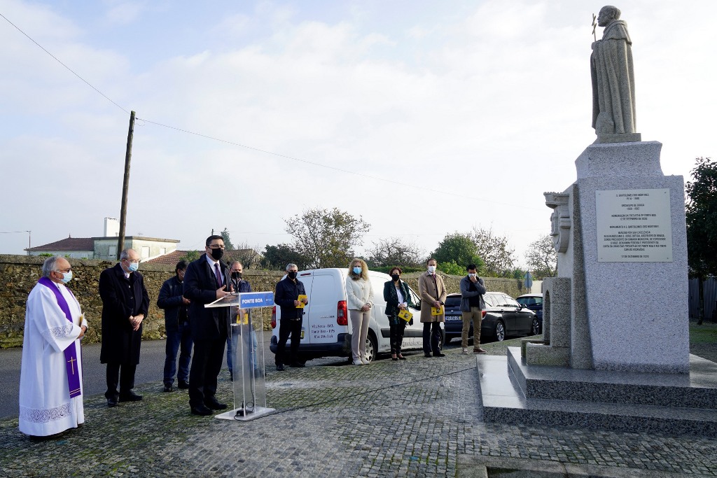 Fonte Boa ergueu Escultura a Frei Bartolomeu dos Mártires