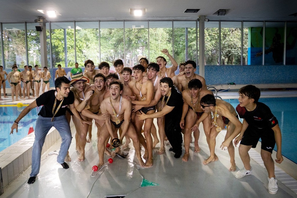 Clube Naval é Campeão Regional de Juniores de Pólo Aquático