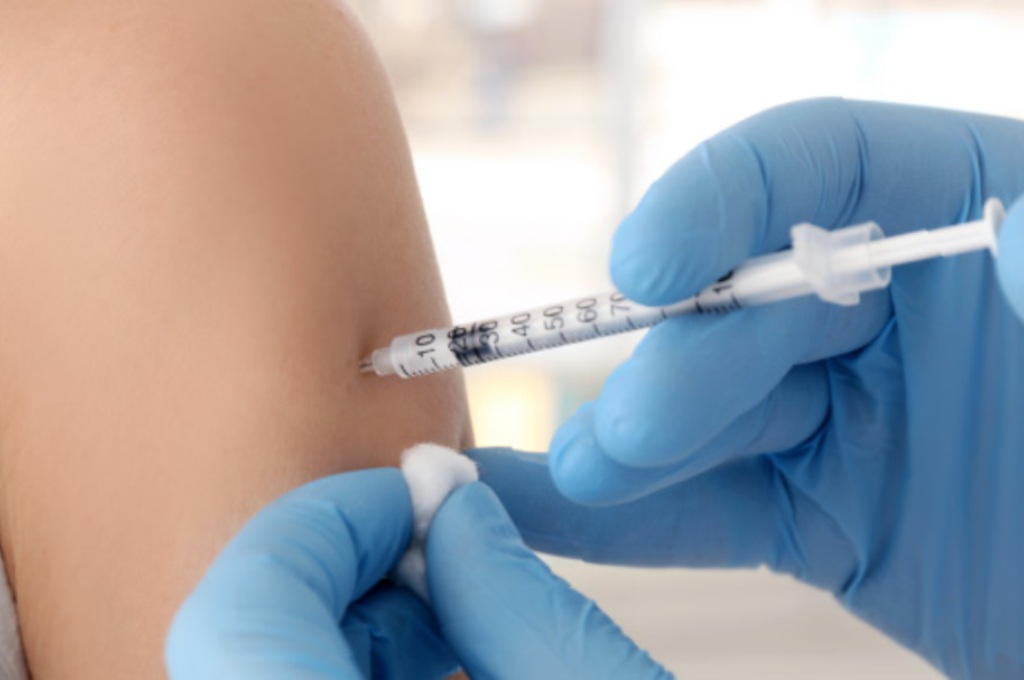 Duas Multinacionais Farmacêuticas Prometem Vacina em 2021