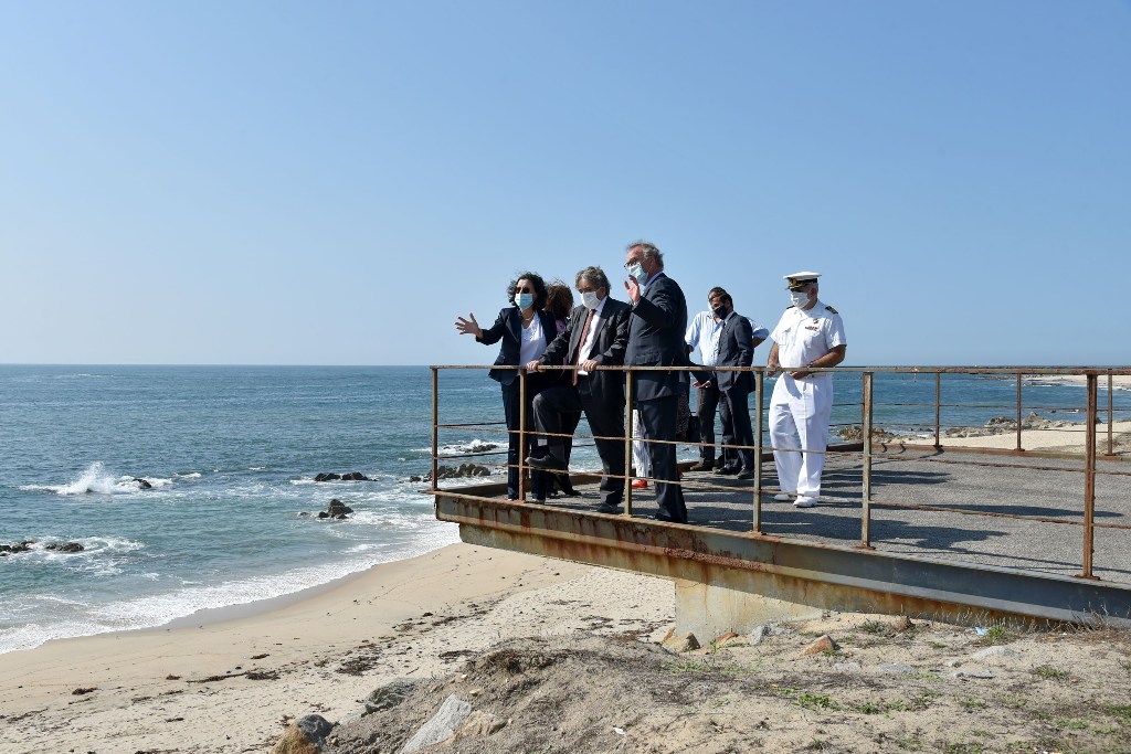 Enrocamento da Marginal de Vila do Conde Visitada por Ministro e Secretário de Estado