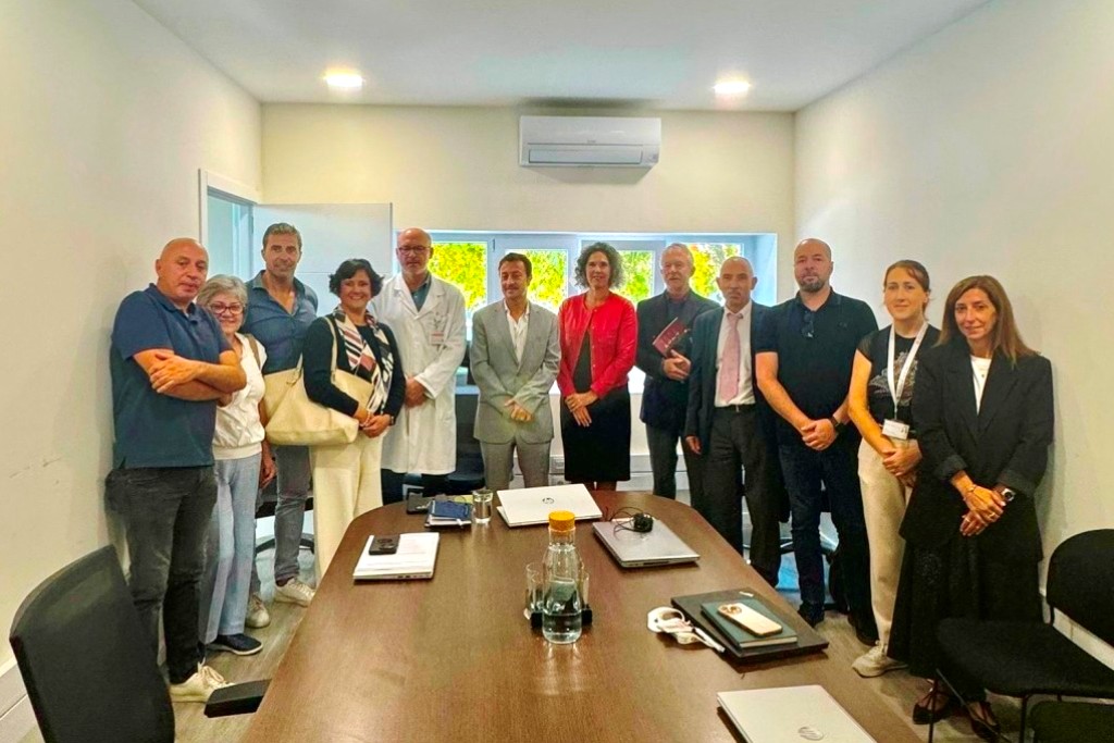 Visita à Unidade Local de Saúde e à Beneficente