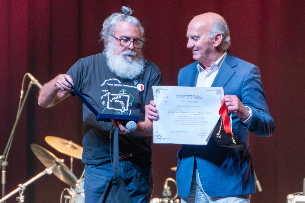 Título de Sócio Honorário para Luís Diamantino