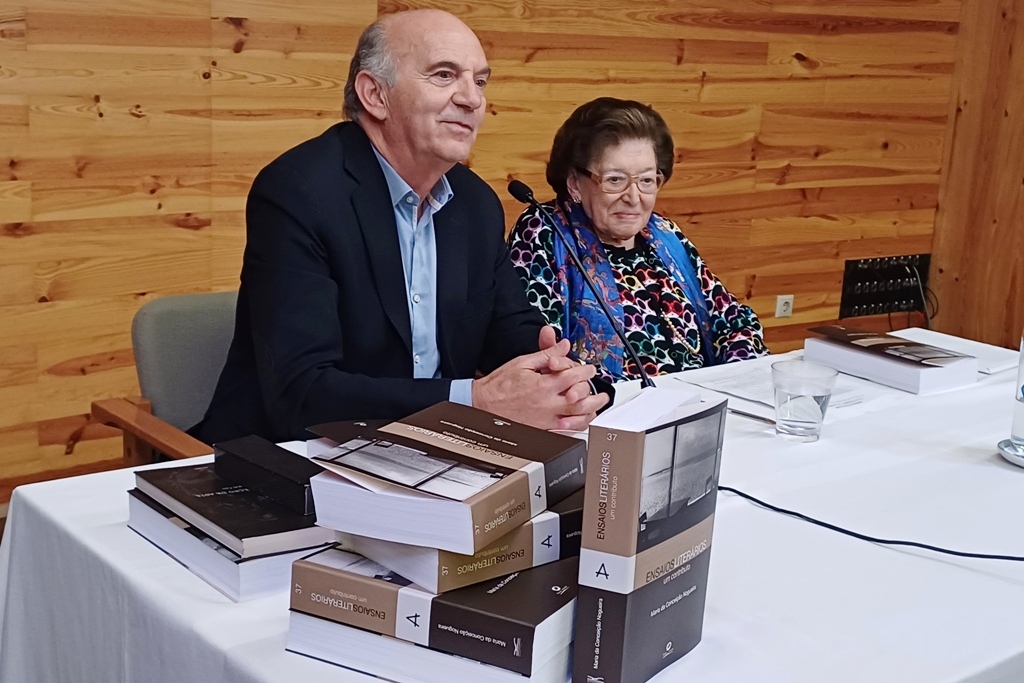 Um Contributo Literário ‘Na Linha do Horizonte’