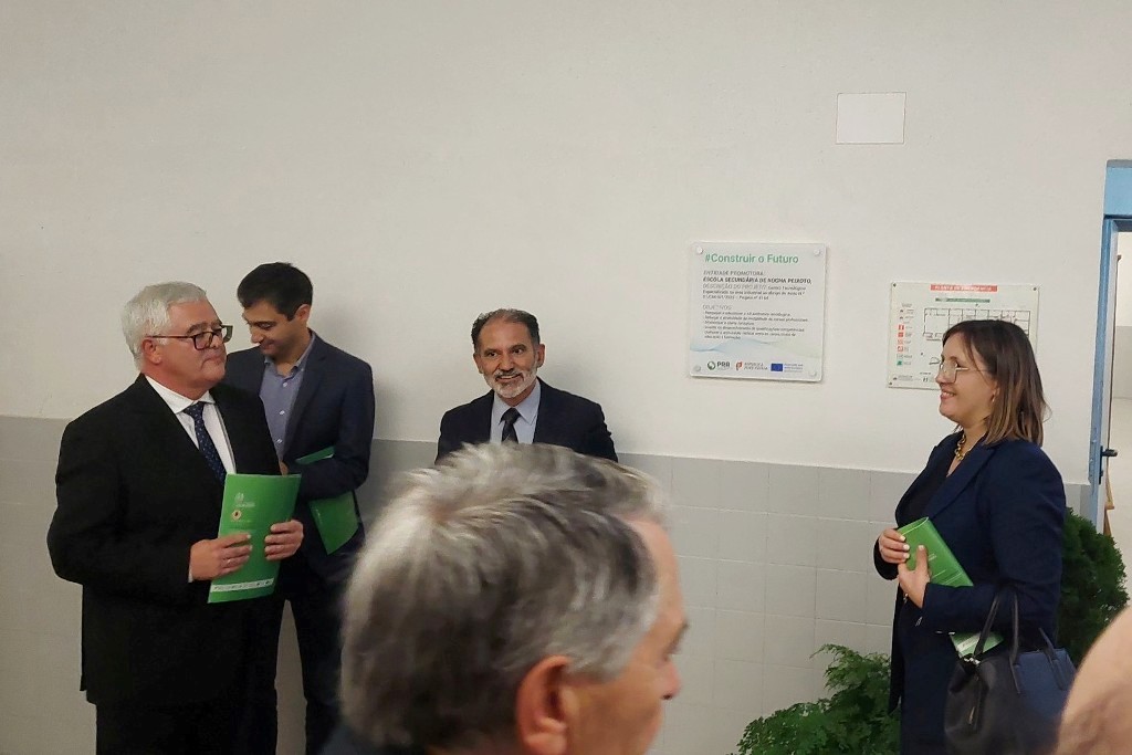 Primeiro Centenário de Ensino na Secundária de Rocha Peixoto