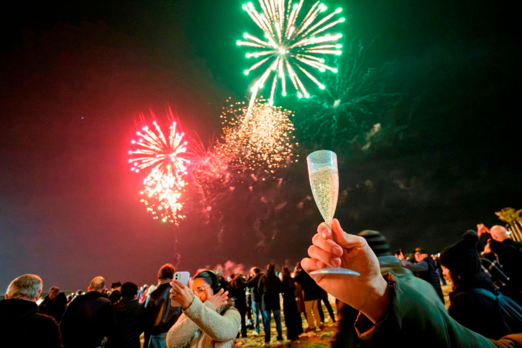 Entrar o Ano a Celebrar Porque é Preciso Acreditar