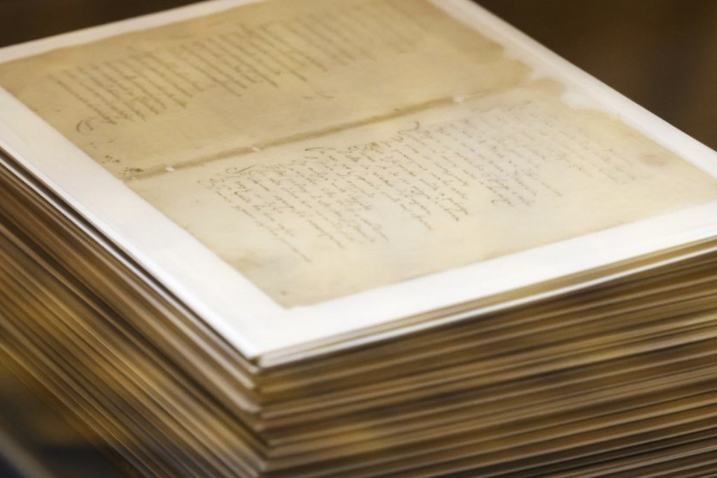 O Cancioneiro do Século XVI adquirido pelo Estado português