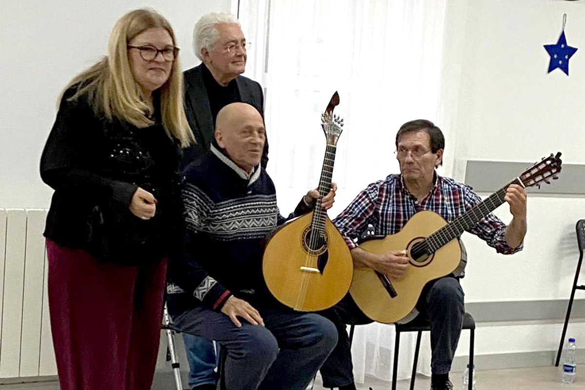 Fundação Gramaxo Levou Fados aos Residentes do Lar Santana