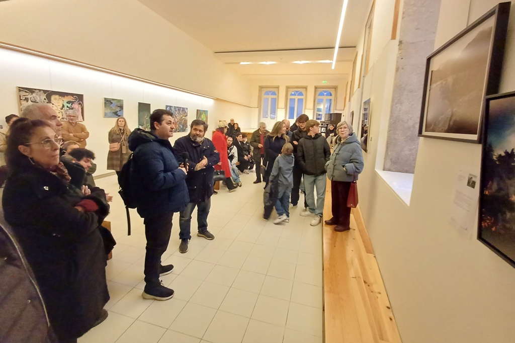 São Múltiplos Olhares de Pintura e Fotografia na Filantrópica