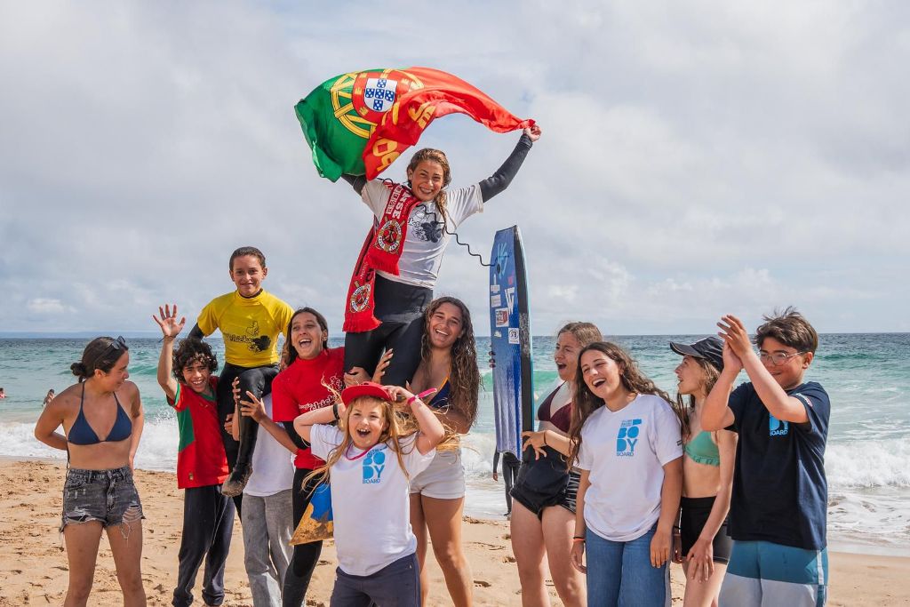 Luana continua a Dourar o Clube Naval Povoense