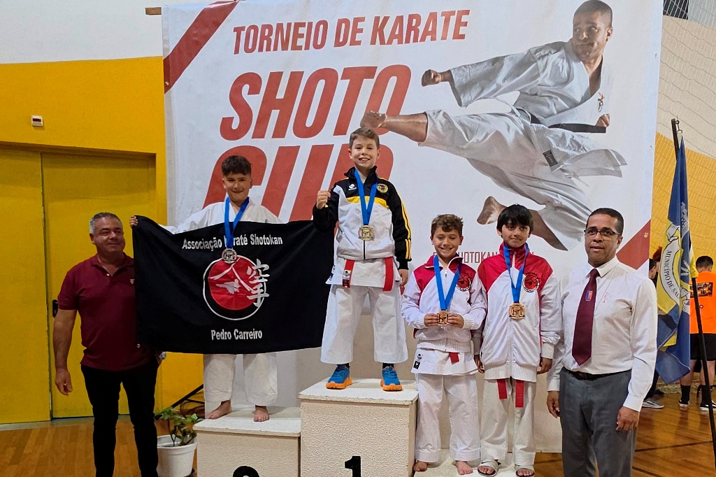 João Costa Vence em Salvaterra de Magos e Odivelas