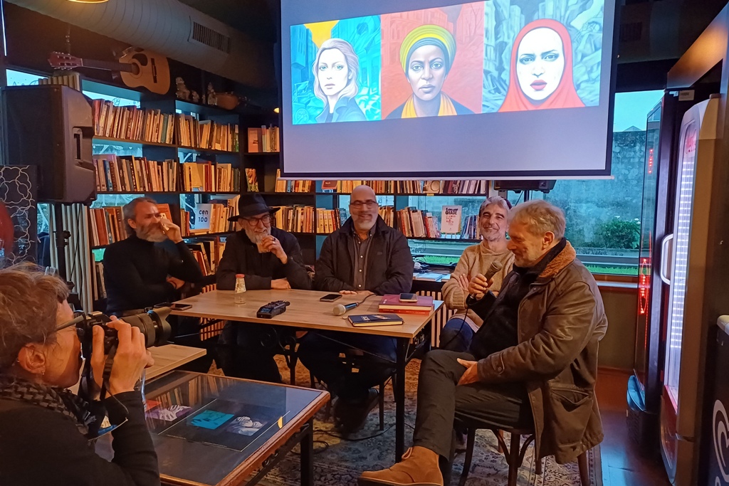 Isabel Lhano Voltou ao Pátio de todas as Conversas