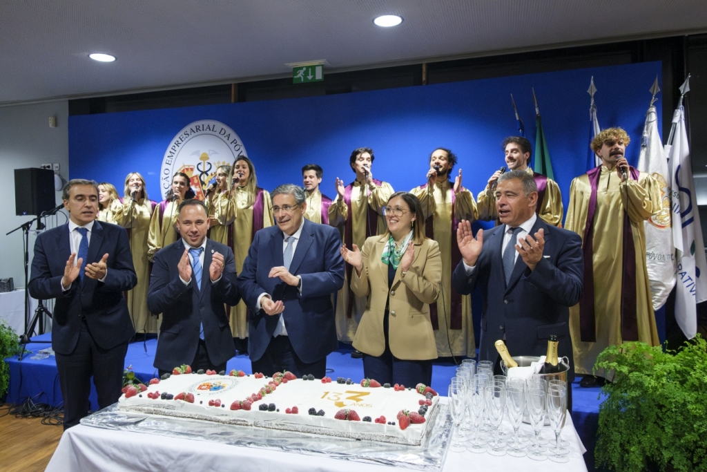 Ministro dos Assuntos Parlamentares nos 133 Anos da AEPVZ