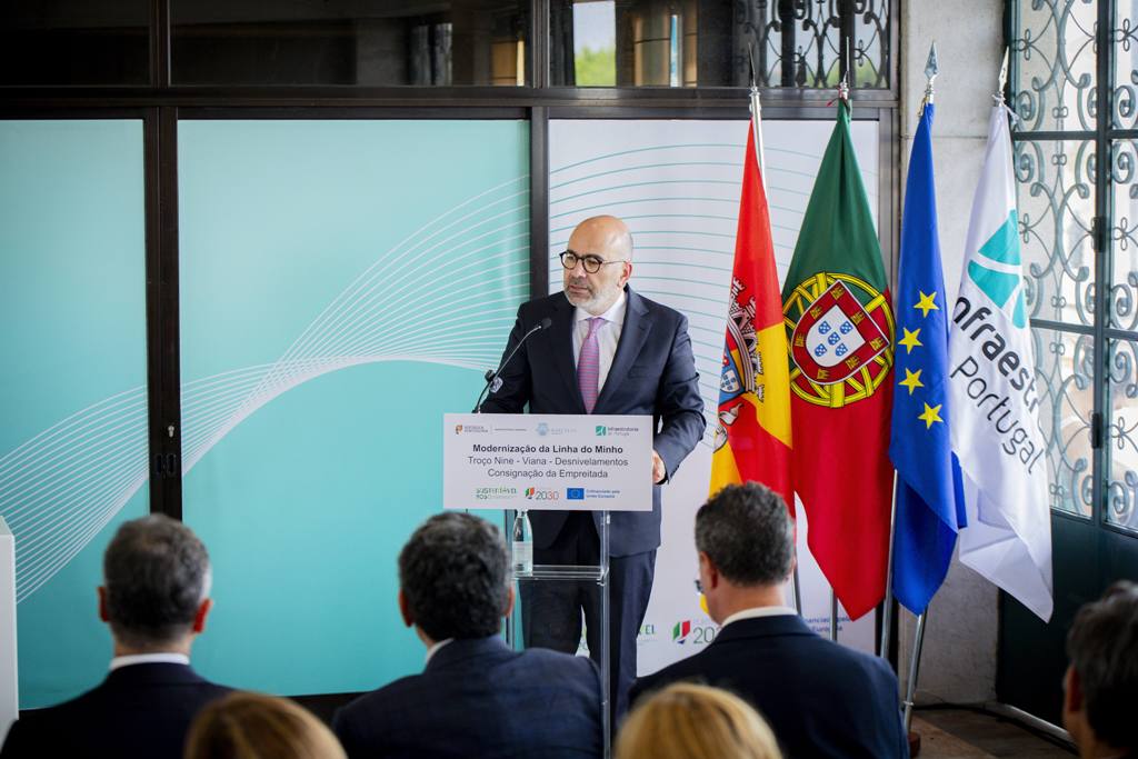 Barcelos Investe 25 milões na eliminação de Onze passagens de Nível
