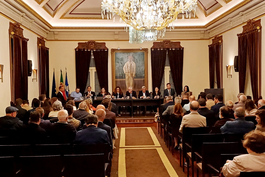 Contas de 2025 Aprovadas em Assembleia pela Maioria PSD