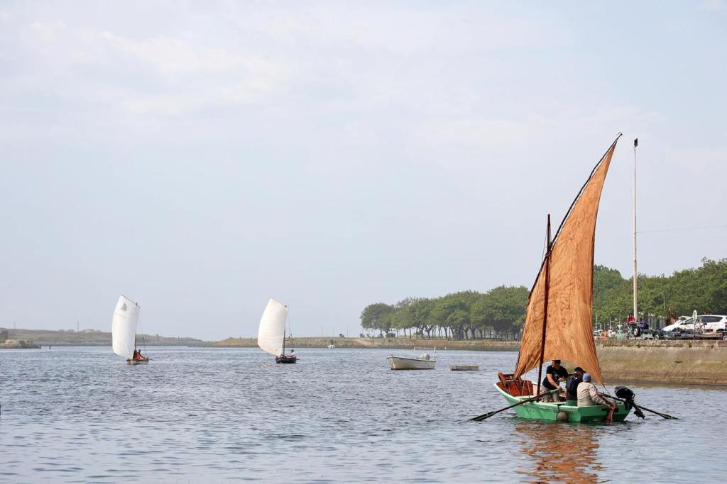 Encontro de Embarcações Tradicionais junto à Alfândega Régia