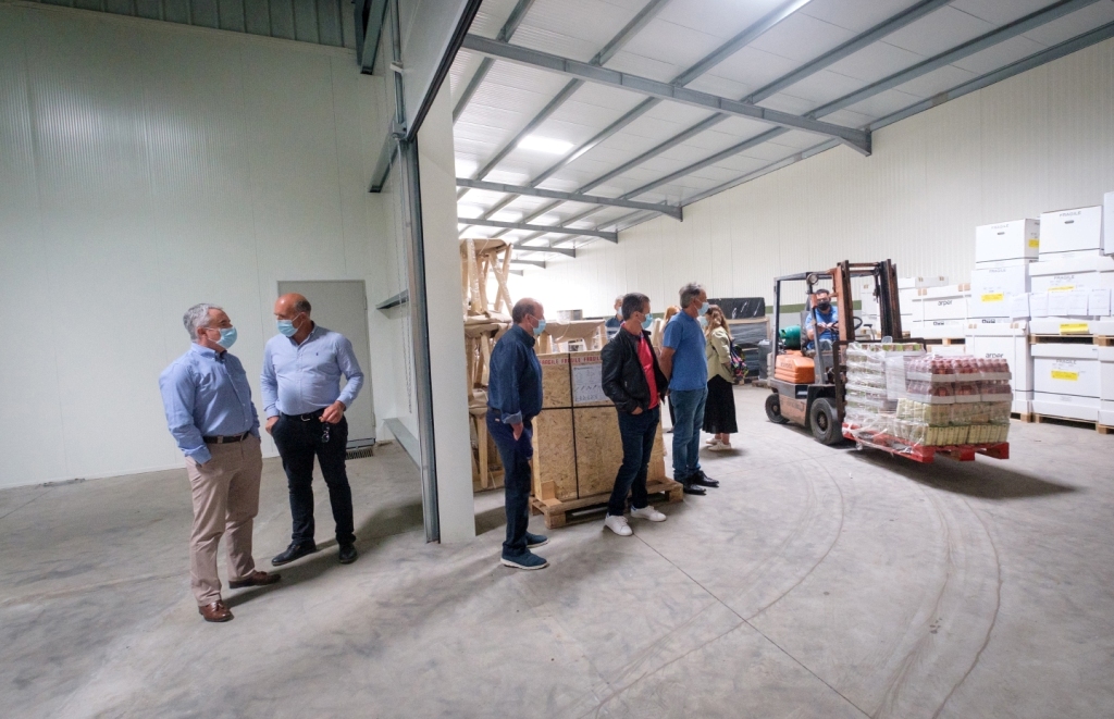 Cooperativa Agrícola Faz Doação de Alimentos a famílias Carenciadas