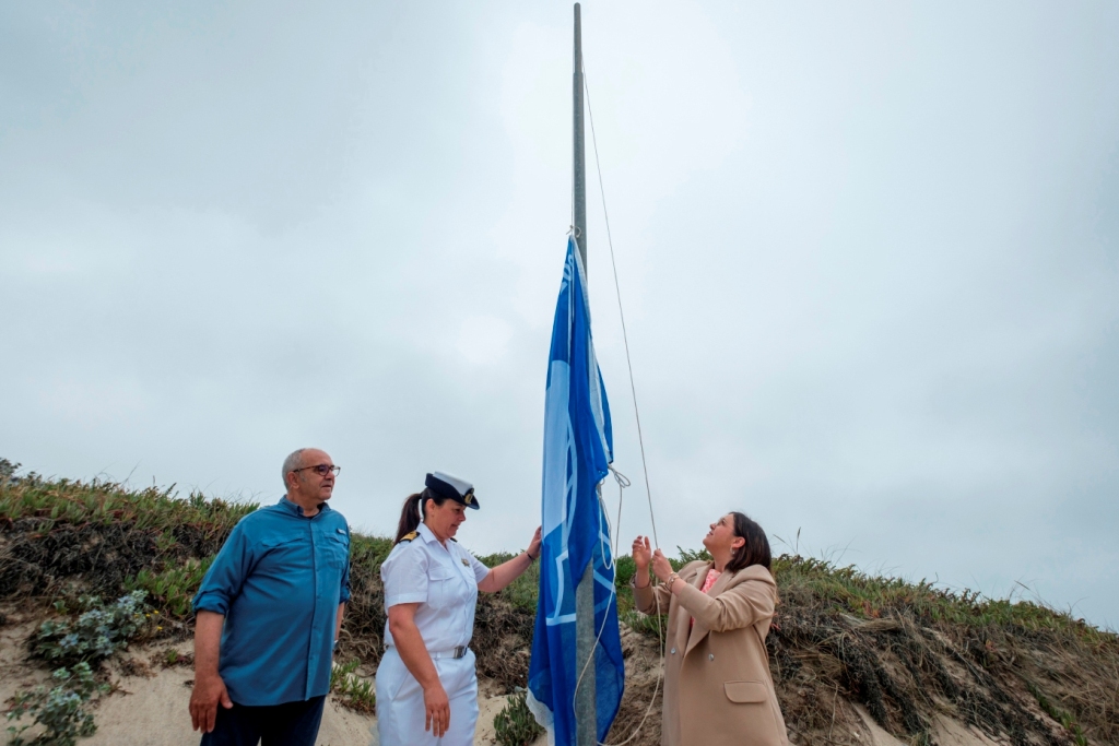 Uma Década de Bandeira Azul em Oito Zonas Balneares