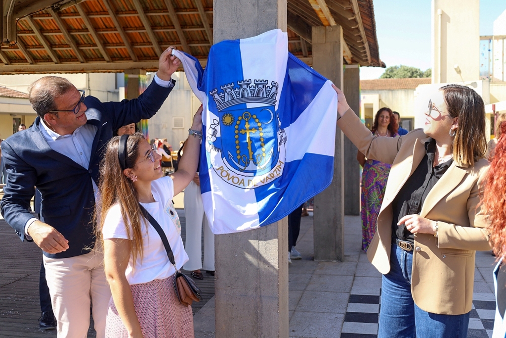 Márcia Carreira vê o ‘seu’ Parque Infantil ser Inaugurado em Escola