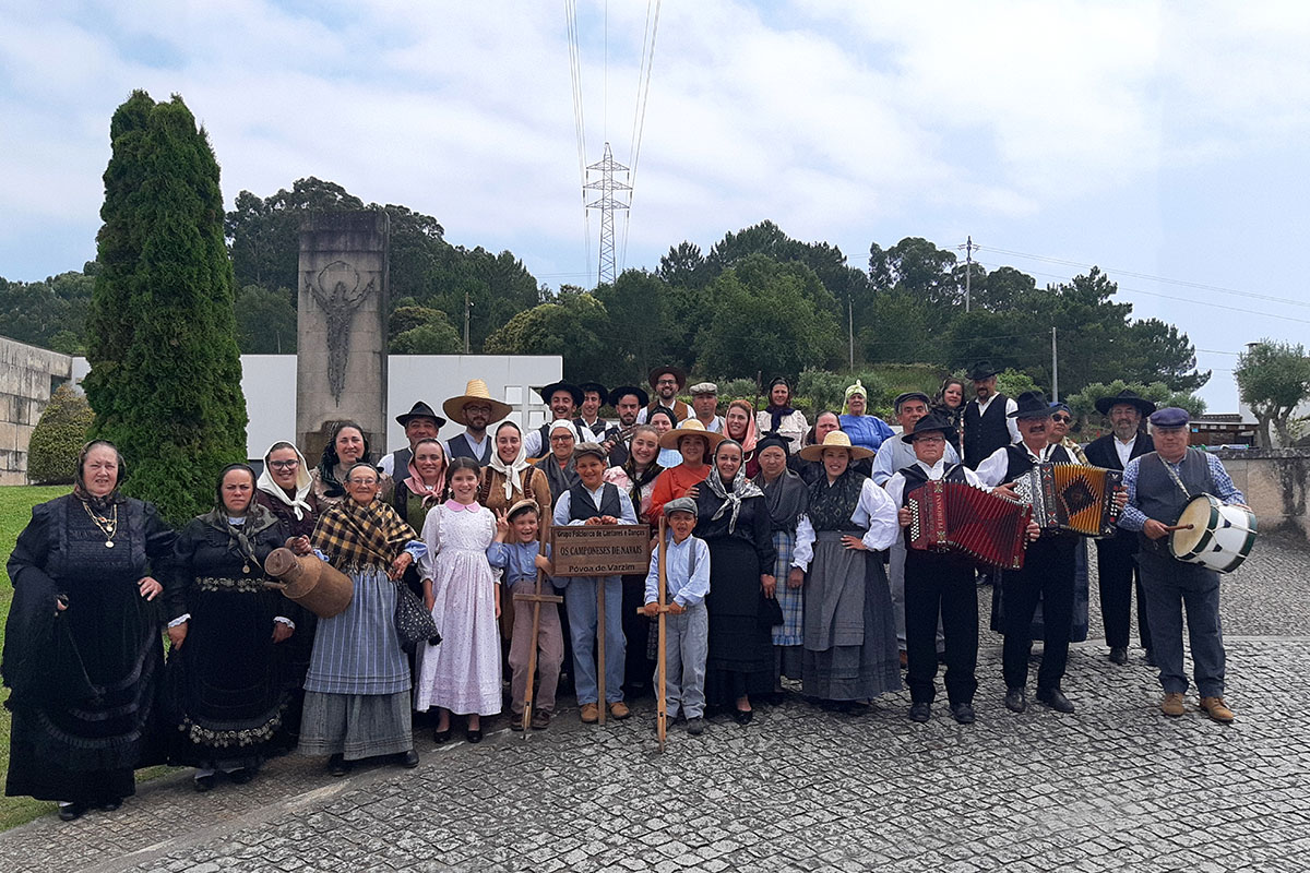 Grupo Folclórico de Cantares e Danças “Os Camponeses de Navais”