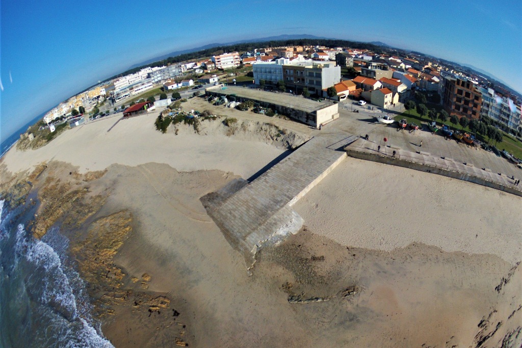 Município e Polis Litoral Norte modernizam portinho de Apúlia