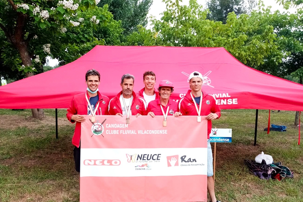 Canoístas do CFV Arrecadam Quatro Títulos no Nacional de Maratona