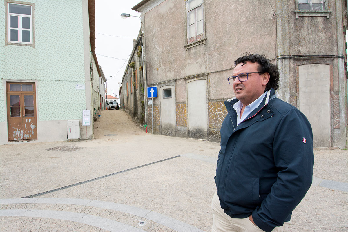 Aver-o-Mar Cresce em Terra Pela Força da União